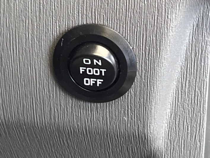 2009 Toyota Prius DAA-ZVW30 (UW-6a053c85b73f4)[25]