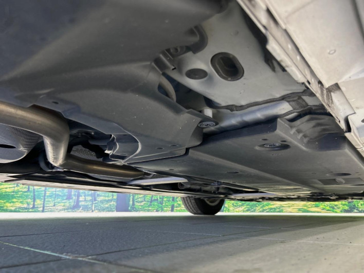 2020 Toyota Prius 6AA-ZVW51 (UW-6a053c8a4c7da)[24]