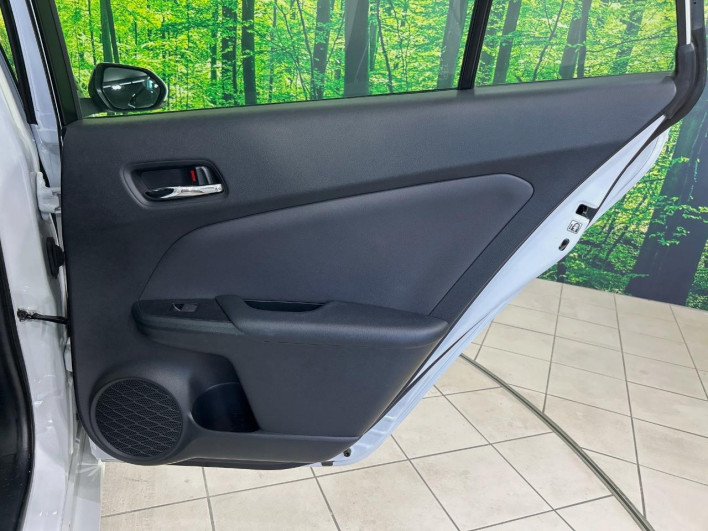 2020 Toyota Prius 6AA-ZVW51 (UW-6a053c8a4c7da)[29]