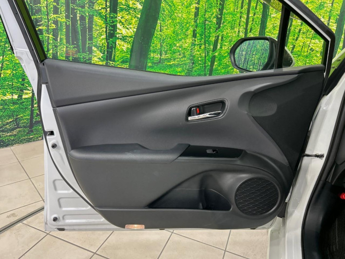 2020 Toyota Prius 6AA-ZVW51 (UW-6a053c8a4c7da)[27]