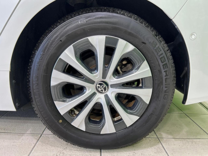 2020 Toyota Prius 6AA-ZVW51 (UW-6a053c8a4c7da)[12]