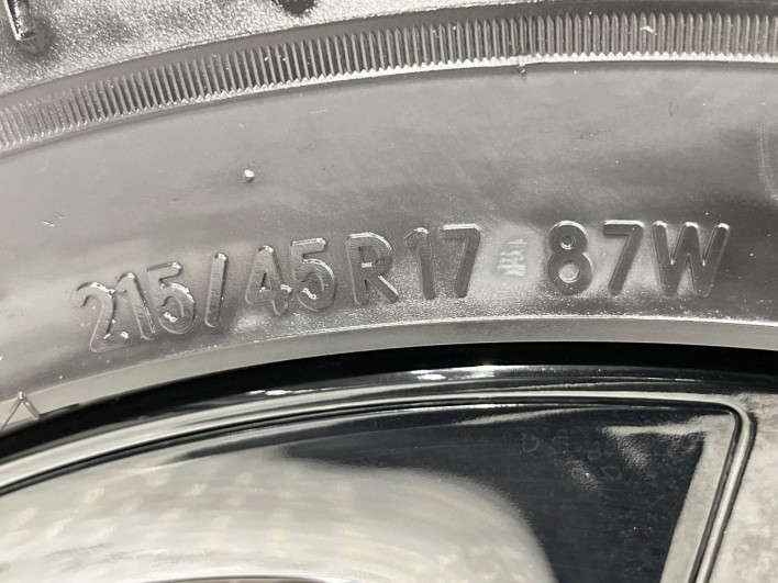 2021 Toyota Prius 6AA-ZVW51 (UW-6a053c8a9a0f5)[9]