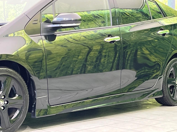 2022 Toyota Prius 6AA-ZVW51 (UW-6a053c8b81e84)[15]