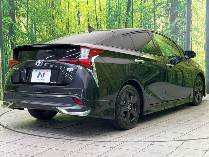 2022 Toyota Prius 6AA-ZVW51 (UW-6a053c8b81e84)[10]