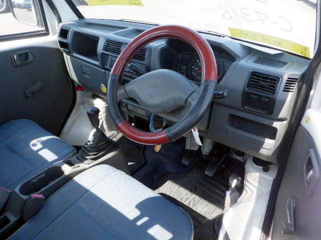1999 Mitsubishi Minicab Truck U61T (UW-6a0c3128bbe35)[10]