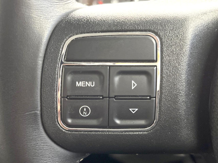 2017 Chrysler Jeep Wrangler Unlimited ABA-JK36L (UW-6a068d26a0061)[22]