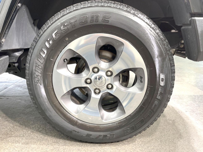 2017 Chrysler Jeep Wrangler Unlimited ABA-JK36L (UW-6a068d26a0061)[6]