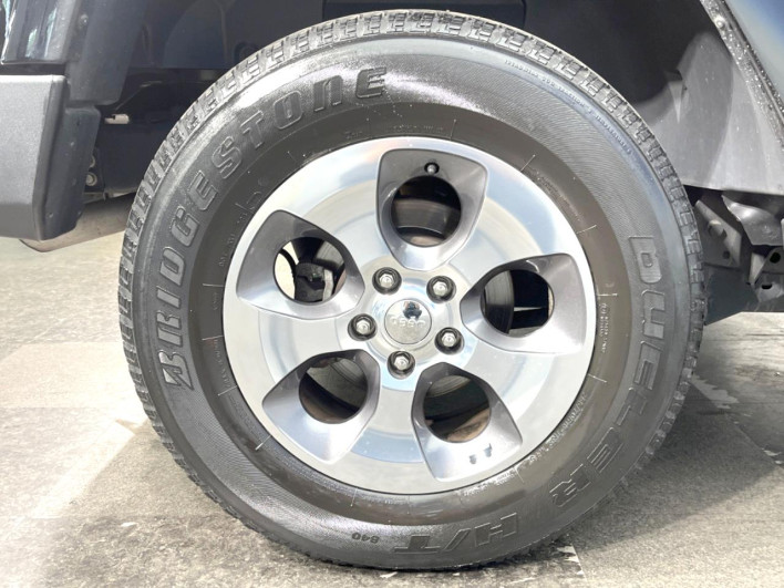 2017 Chrysler Jeep Wrangler Unlimited ABA-JK36L (UW-6a068d26a0061)[5]