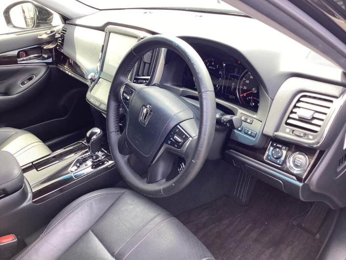 2016 Toyota Crown DBA-ARS210 (UW-6a068d3e05ee2)[15]