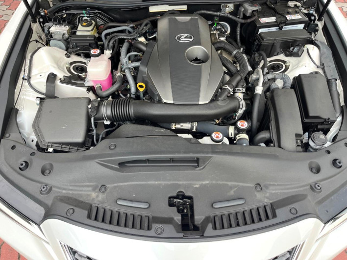 2020 Lexus IS 3BA-ASE30 (UW-6a068d3eed630)[20]