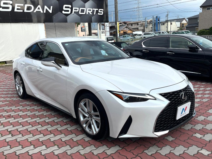 2020 Lexus IS 3BA-ASE30 (UW-6a068d3eed630)[5]