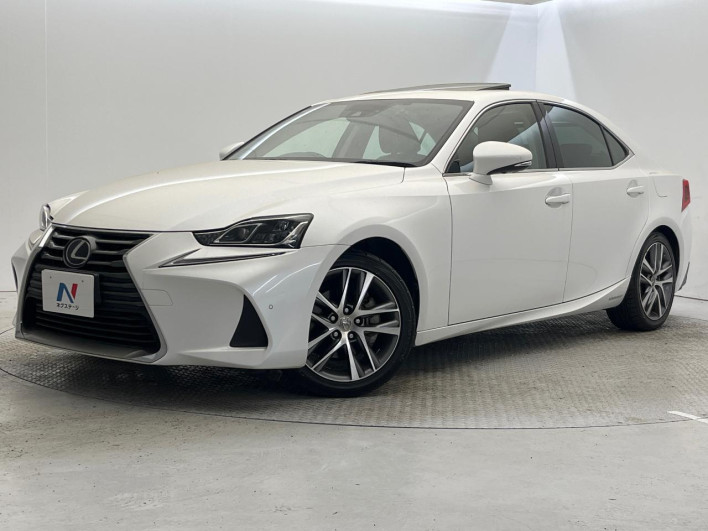 2017 Lexus IS DAA-AVE30 (UW-6a068d40eb29f)[0]