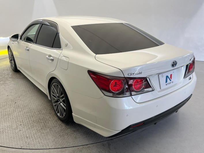 2015 Toyota Crown Hybrid DAA-AWS210 (UW-6a068d450a4e9)[27]