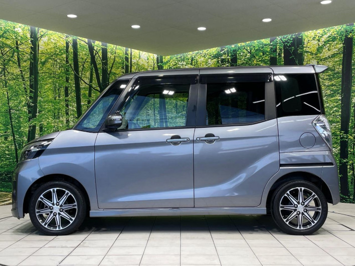 2017 Mitsubishi eK Space Custom DBA-B11A (UW-6a068d5342b3a)[6]