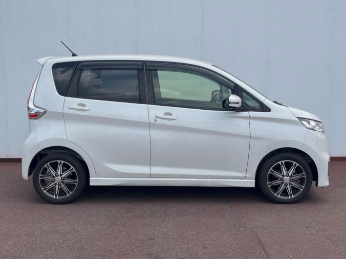 2018 Mitsubishi ek Custom DBA-B11W (UW-6a068d53d33de)[17]
