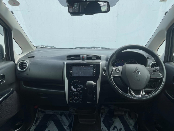 2018 Mitsubishi ek Custom DBA-B11W (UW-6a068d53d33de)[25]
