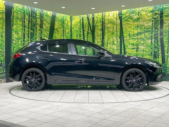 2016 Mazda Axela Sports LDA-BMLFS (UW-6a068d64dd0a7)[9]