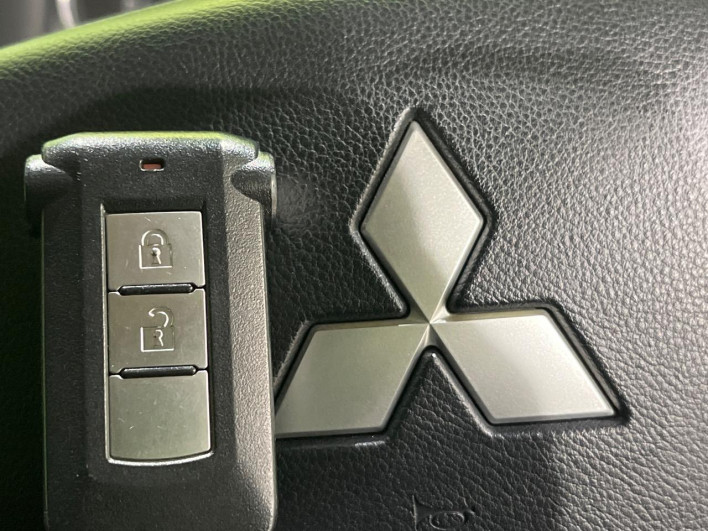 2017 Mitsubishi Delica D:5 LDA-CV1W (UW-6a068d695c9a9)[28]