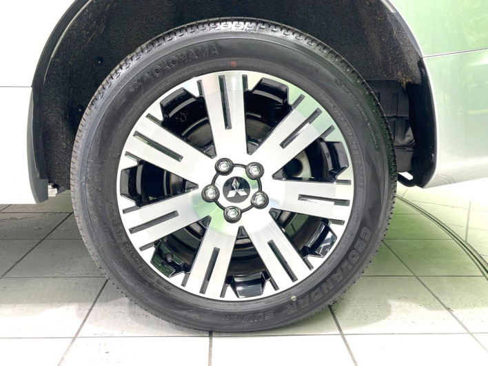 2024 Mitsubishi Delica D:5 3DA-CV1W (UW-6a068d6b53eb7)[18]
