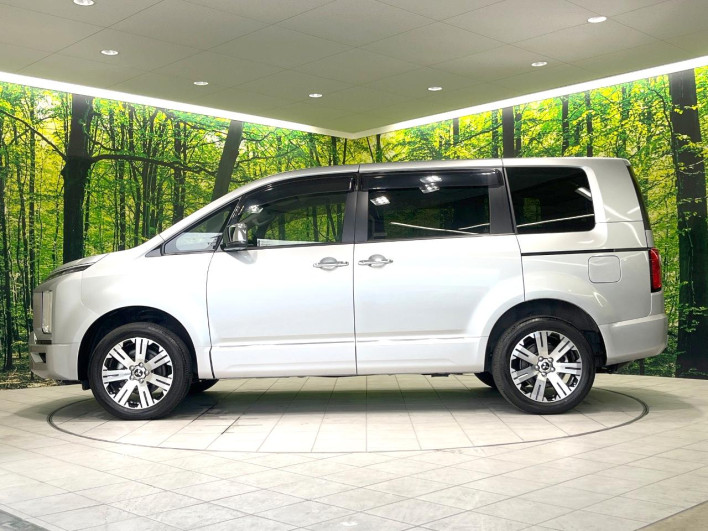 2024 Mitsubishi Delica D:5 3DA-CV1W (UW-6a068d6b53eb7)[21]