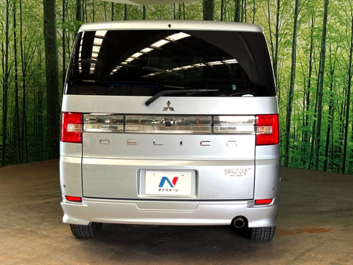 2012 Mitsubishi Delica D:5 DBA-CV5W (UW-6a068d6c05166)[24]