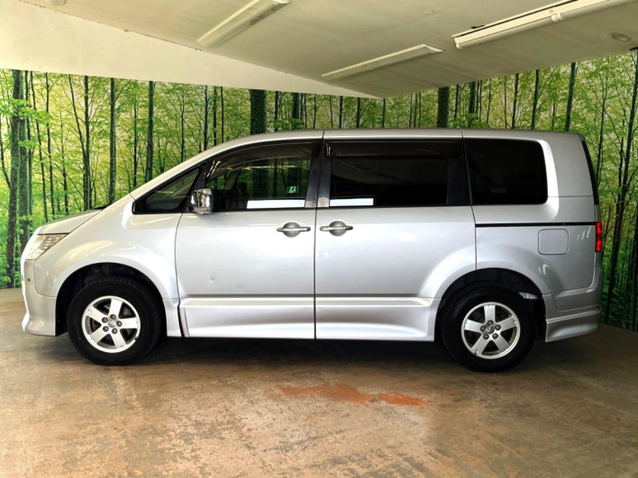 2012 Mitsubishi Delica D:5 DBA-CV5W (UW-6a068d6c05166)[12]