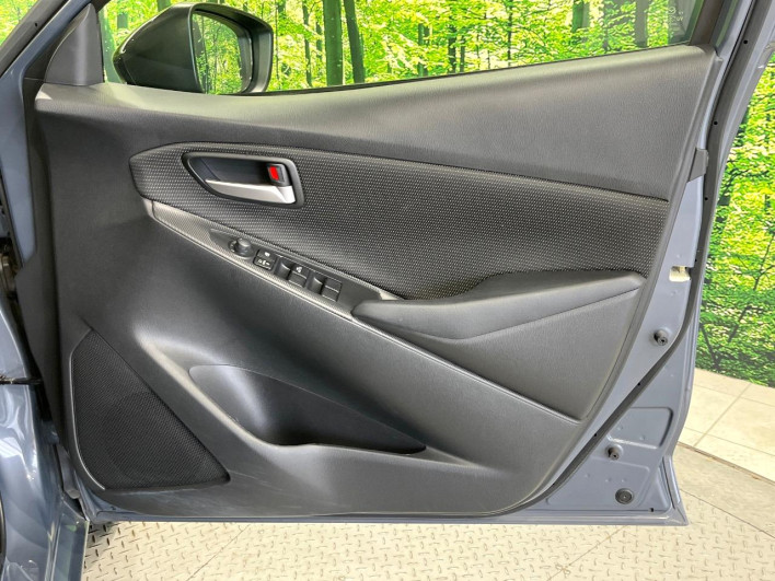2022 Mazda Mazda2 5BA-DJLAS (UW-6a068d6f97f55)[15]