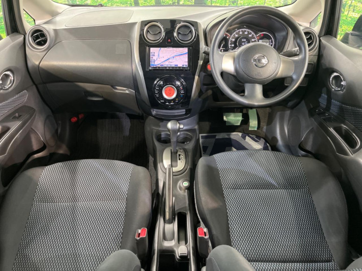 2014 Nissan Note DBA-E12 (UW-6a068d742a3ab)[28]