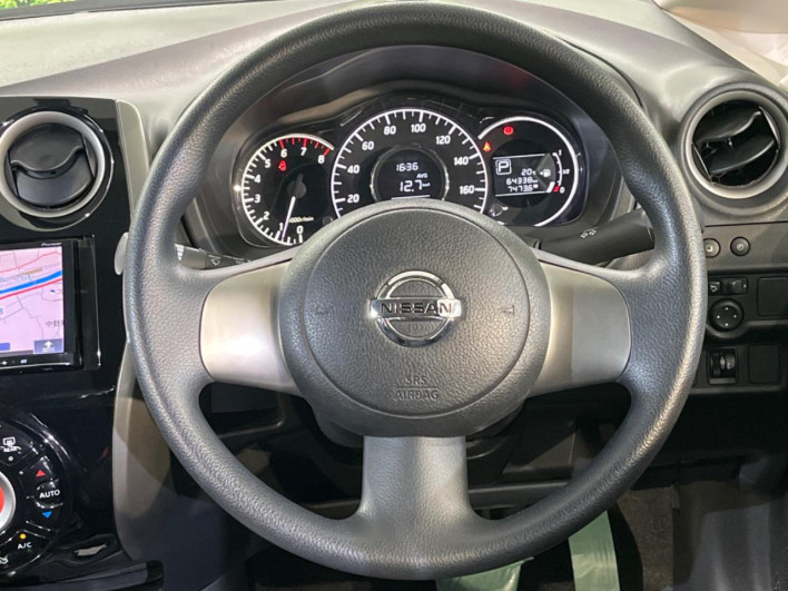 2014 Nissan Note DBA-E12 (UW-6a068d742a3ab)[27]