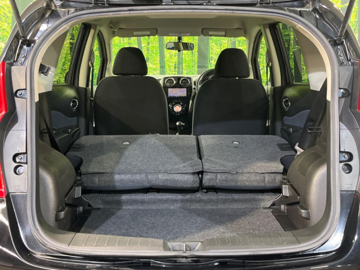 2014 Nissan Note DBA-E12 (UW-6a068d742a3ab)[21]