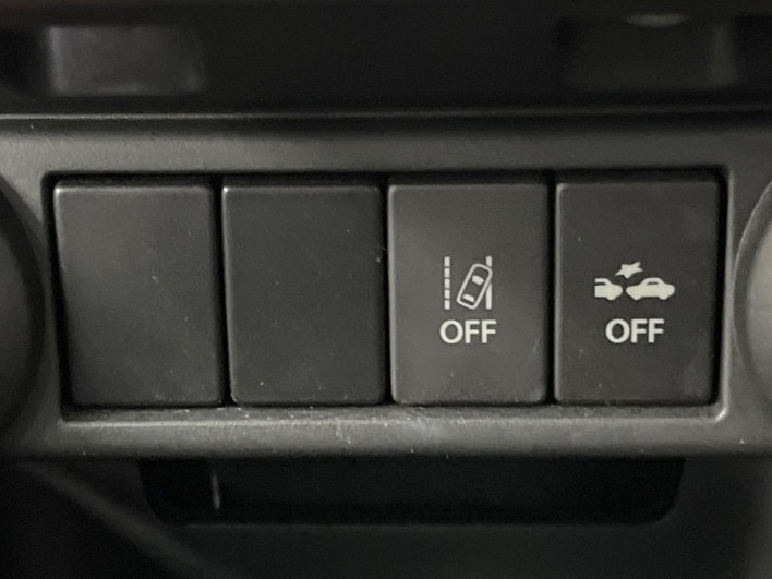 2017 Suzuki Ignis DAA-FF21S (UW-6a068d7d00b1a)[20]