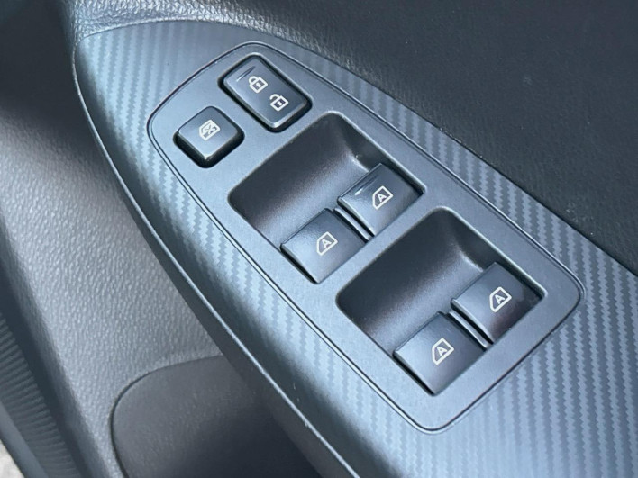 2024 Mitsubishi Eclipse Cross 5BA-GK1W (UW-6a068d8bab5bc)[19]