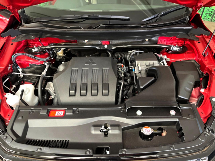 2025 Mitsubishi Eclipse Cross 5BA-GK1W (UW-6a068d8cb9bda)[15]