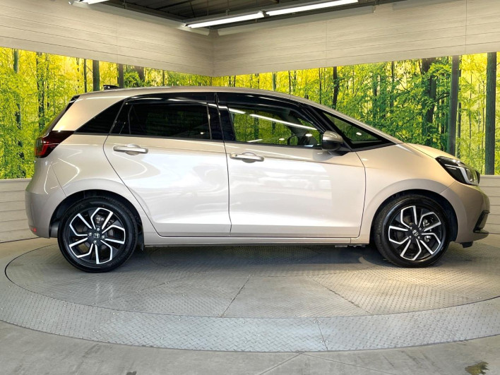 2021 Honda Fit 6AA-GR3 (UW-6a068d938e1dc)[11]