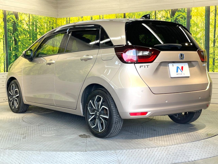 2021 Honda Fit 6AA-GR3 (UW-6a068d938e1dc)[9]