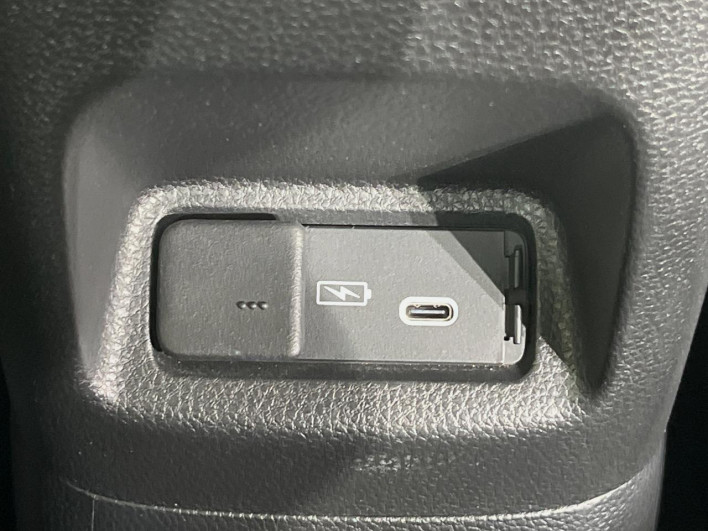 2023 Honda Fit 6AA-GR3 (UW-6a068d948552c)[18]