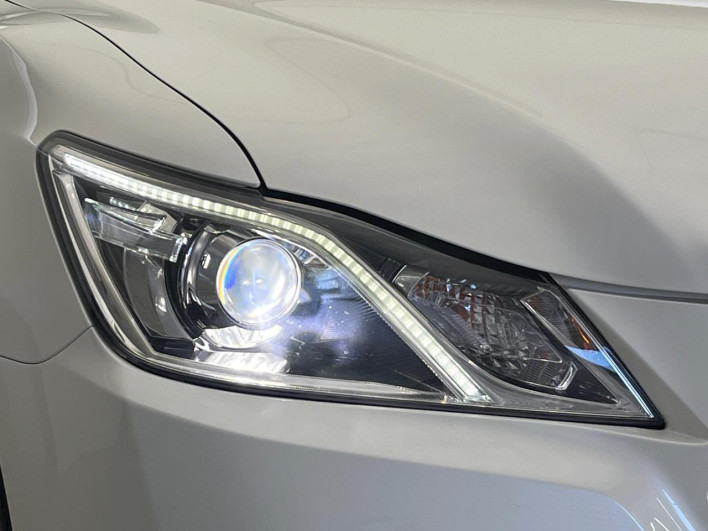 2013 Toyota Crown DBA-GRS210 (UW-6a068d95f2498)[12]