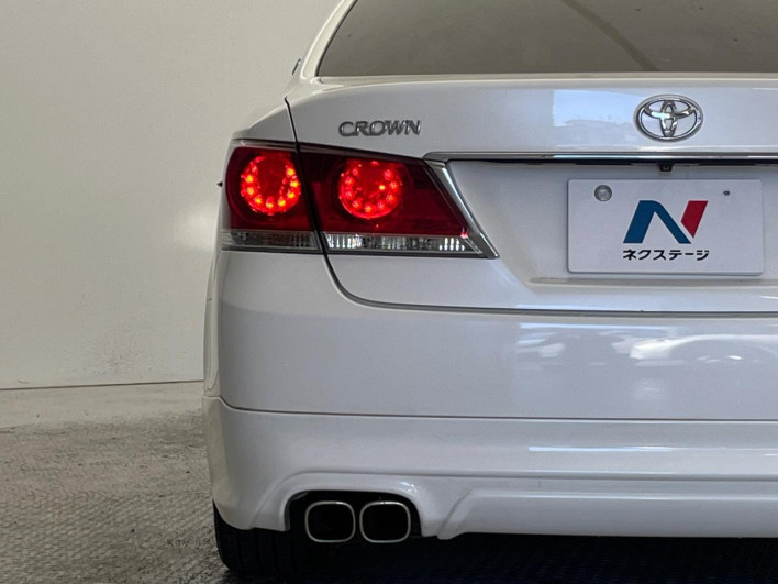 2013 Toyota Crown DBA-GRS210 (UW-6a068d95f2498)[18]