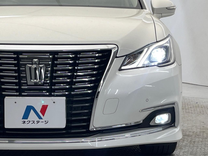 2016 Toyota Crown DBA-GRS210 (UW-6a068d96242bd)[10]