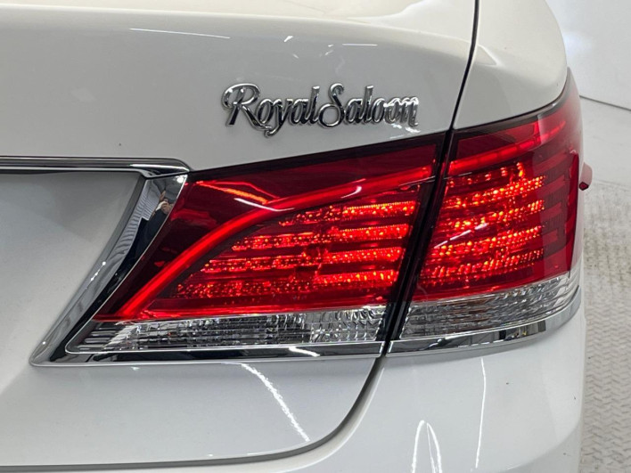 2016 Toyota Crown DBA-GRS210 (UW-6a068d96242bd)[20]