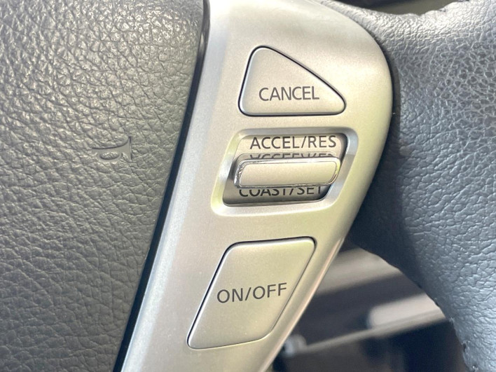 2015 Nissan Serena DAA-HFC26 (UW-6a068daab7347)[17]