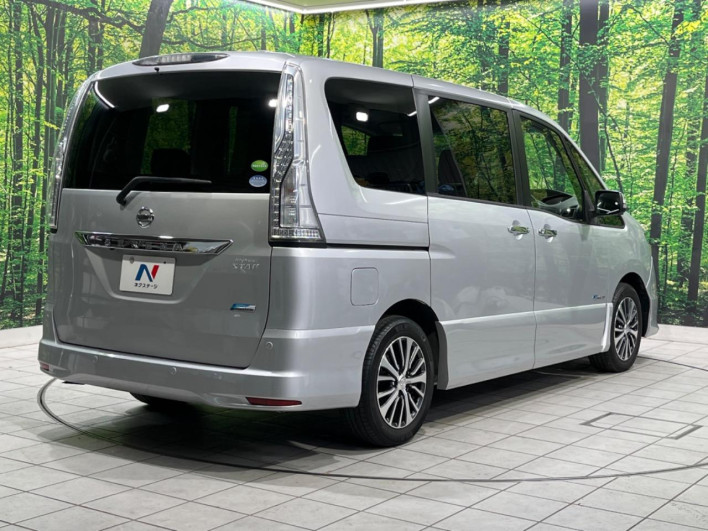 2015 Nissan Serena DAA-HFC26 (UW-6a068dac4dd71)[8]