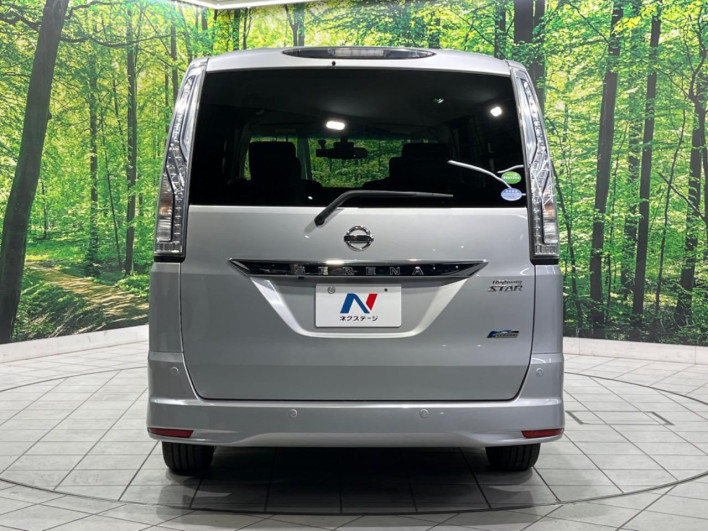 2015 Nissan Serena DAA-HFC26 (UW-6a068dac4dd71)[9]