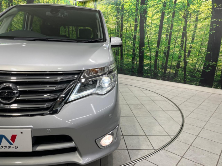2015 Nissan Serena DAA-HFC26 (UW-6a068dac4dd71)[25]
