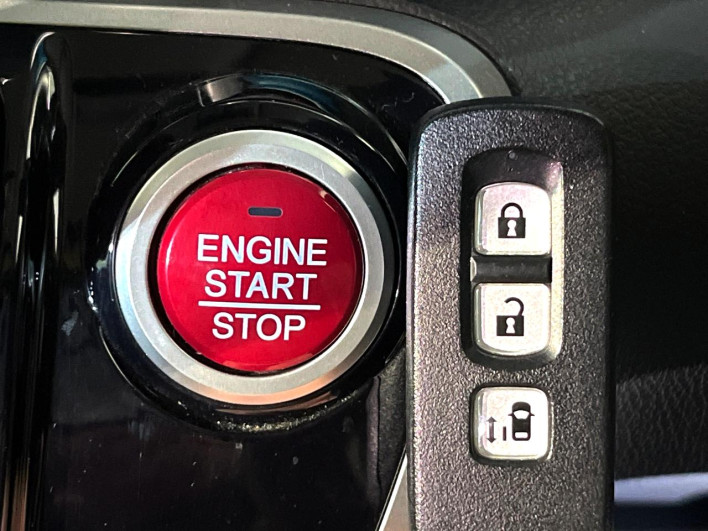 2013 Honda N-BOX CUSTOM DBA-JF1 (UW-6a068db87648f)[11]