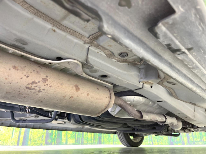 2015 Honda N-BOX CUSTOM DBA-JF1 (UW-6a068dba0a951)[16]