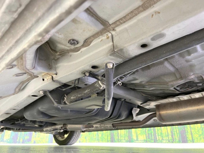 2015 Honda N-BOX CUSTOM DBA-JF1 (UW-6a068dba0a951)[19]