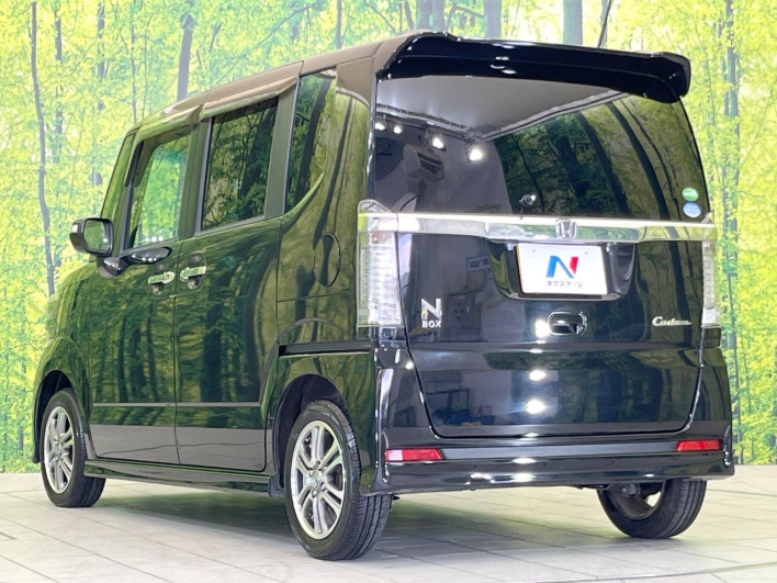 2015 Honda N-BOX CUSTOM DBA-JF1 (UW-6a068dba0a951)[7]