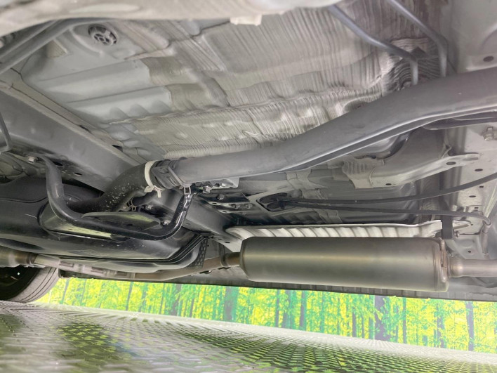 2018 Honda N-BOX DBA-JF3 (UW-6a068dbf44284)[25]
