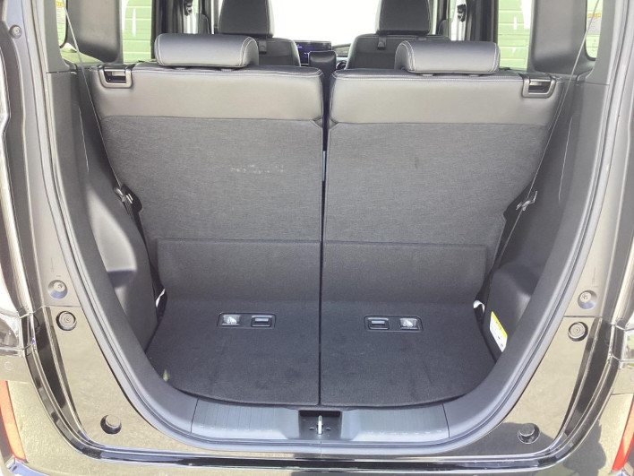 2021 Honda N-BOX CUSTOM 6BA-JF3 (UW-6a068dc37da6c)[24]